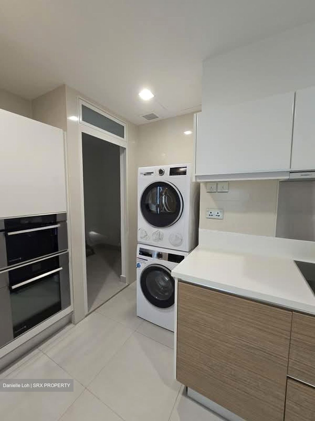 Marina Bay Residences (D1), Condominium #582353071